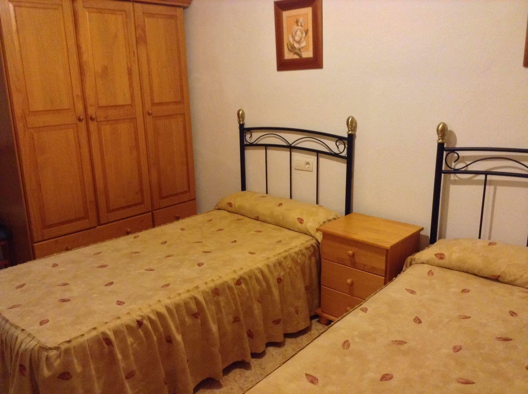Pension La Milagrosa Гранада Экстерьер фото
