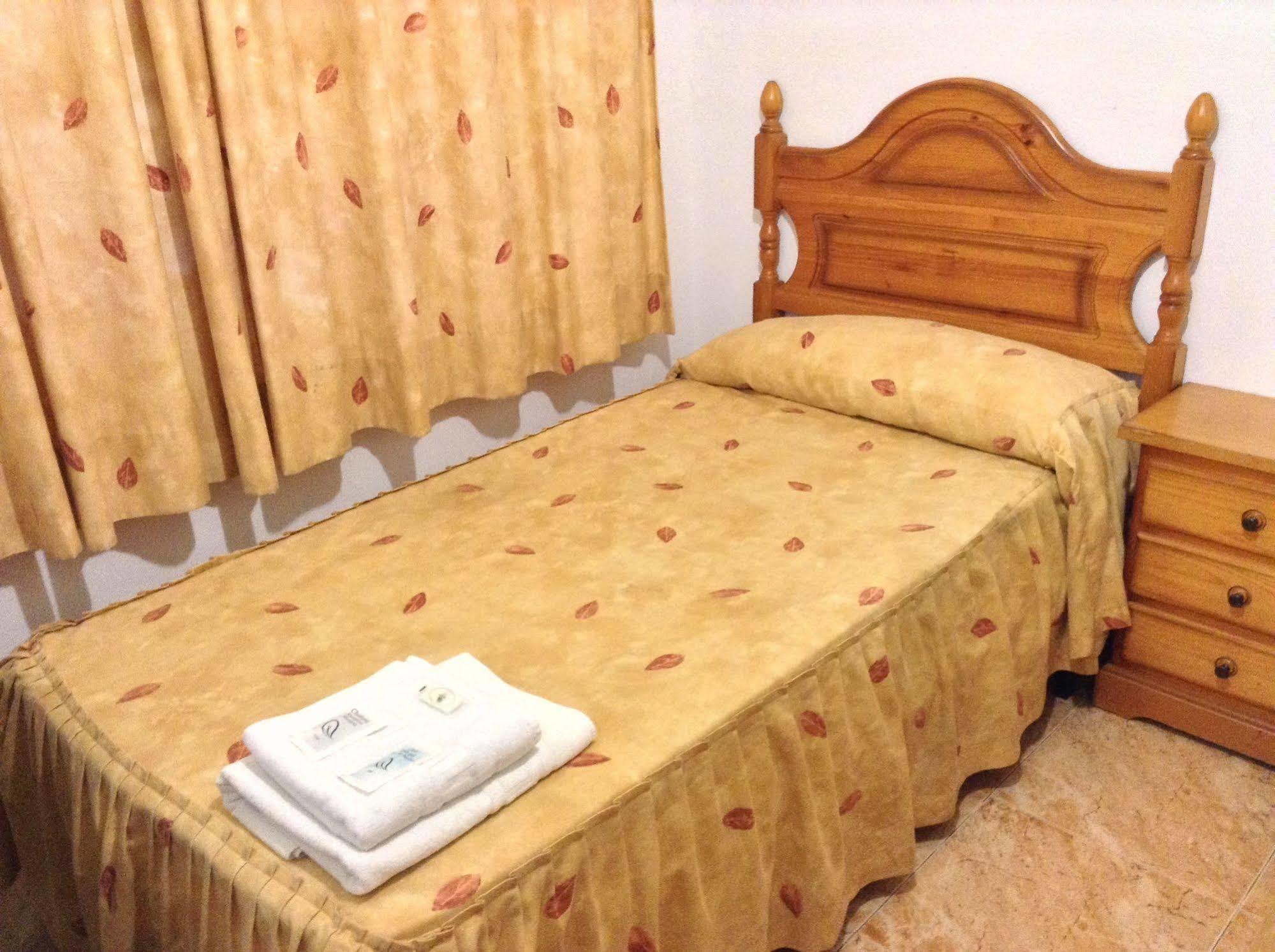Pension La Milagrosa Гранада Экстерьер фото
